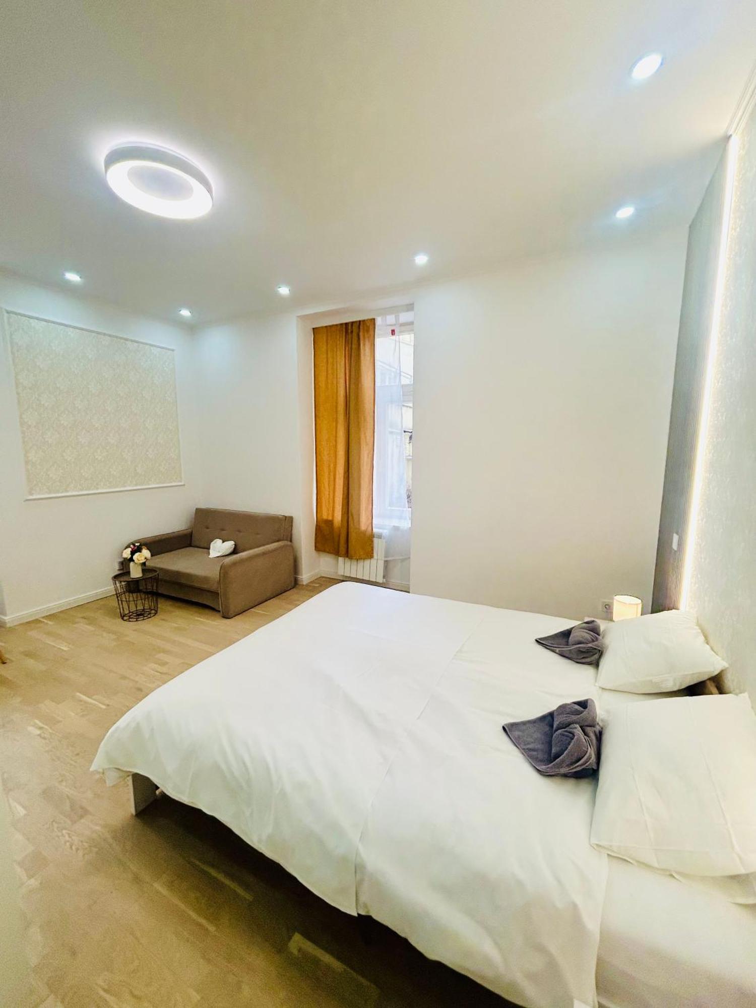 New Design & Style Apartments 50M From Wenceslas Square Прага Экстерьер фото