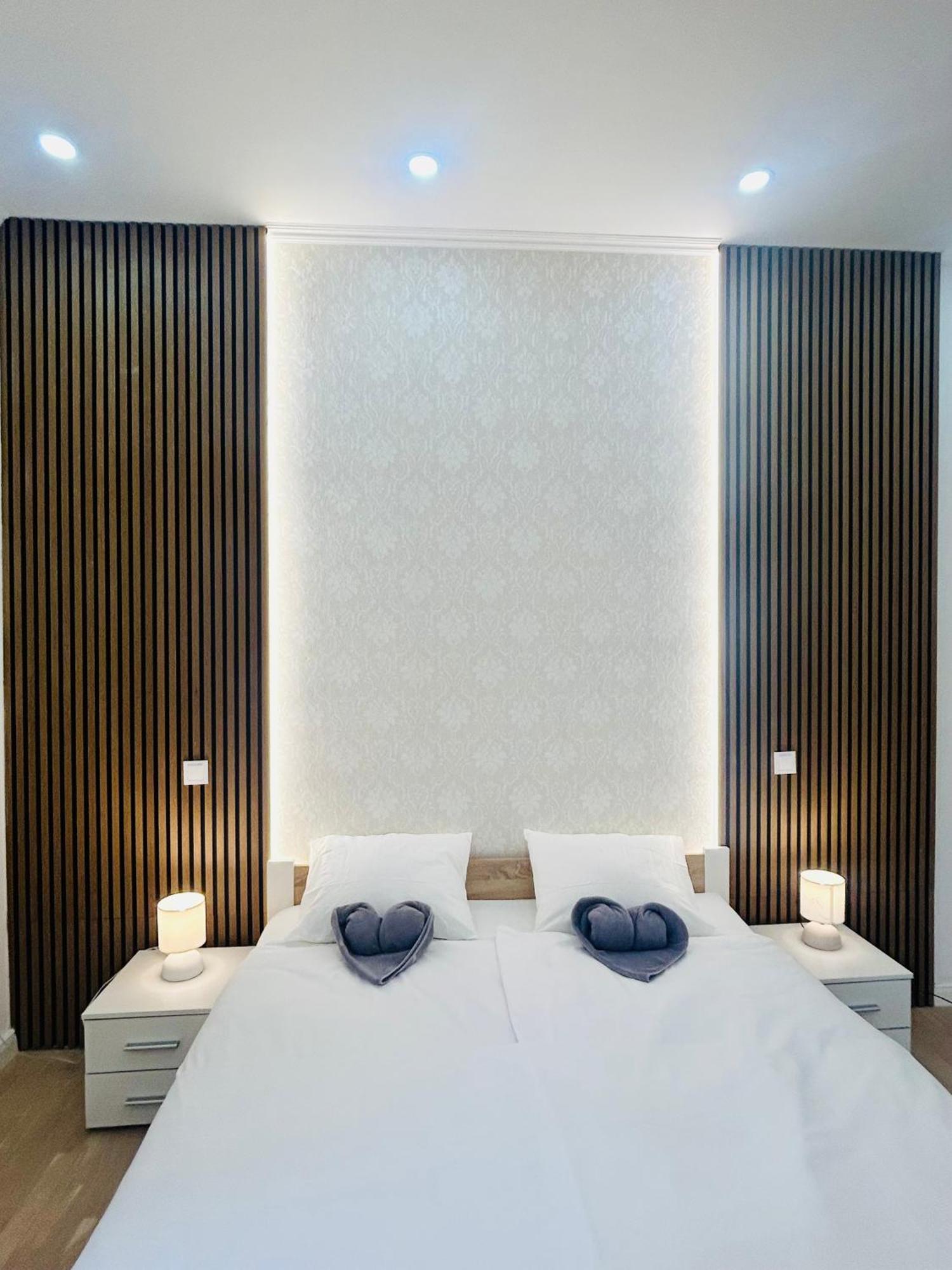New Design & Style Apartments 50M From Wenceslas Square Прага Экстерьер фото